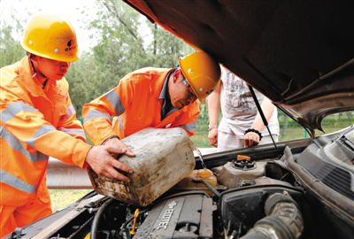 章丘剑阁道路救援